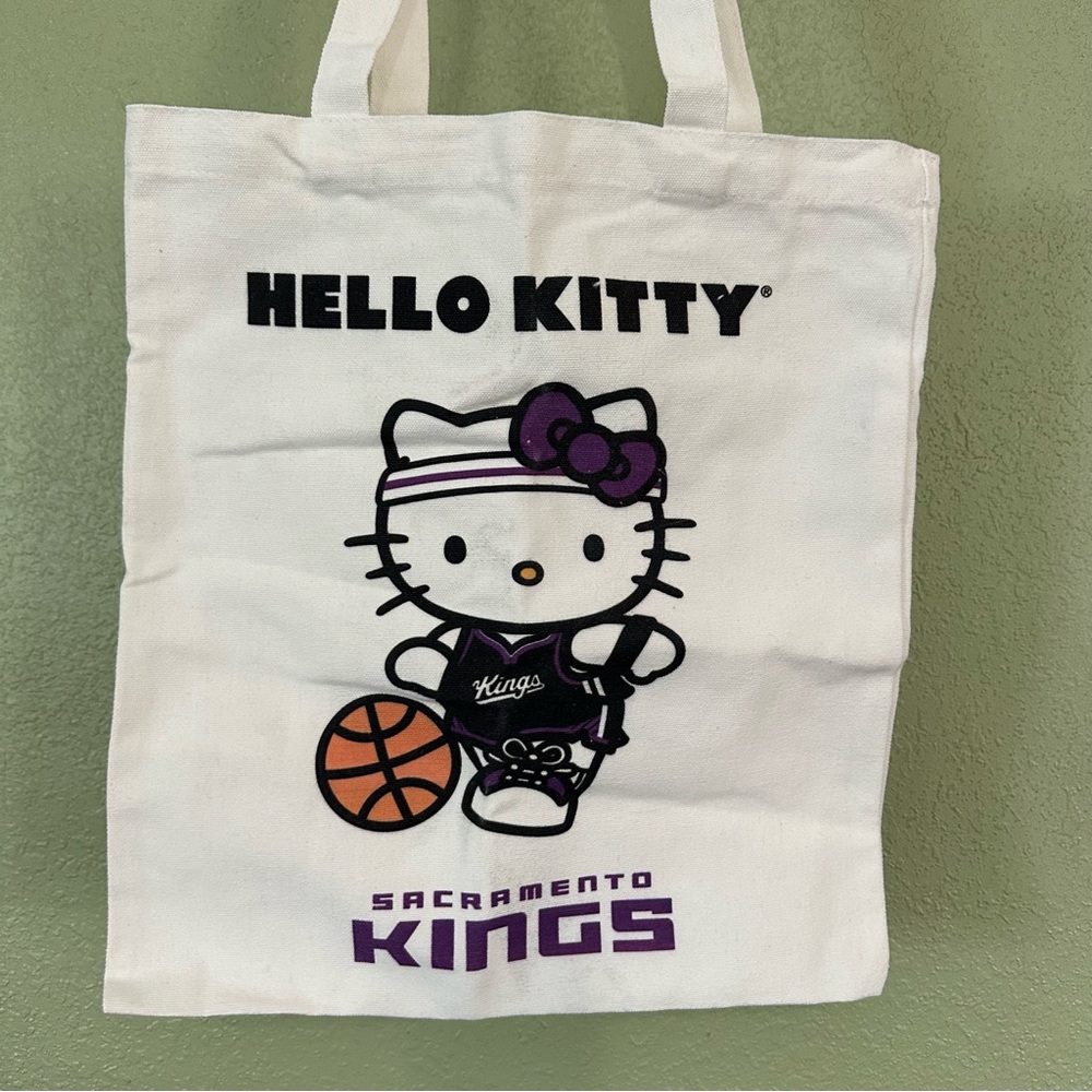 Hello Kitty Sacramento Kings Basketball Tote Bag